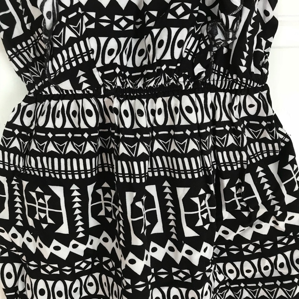 Patterned Summer Dress - Picture 2 of 4